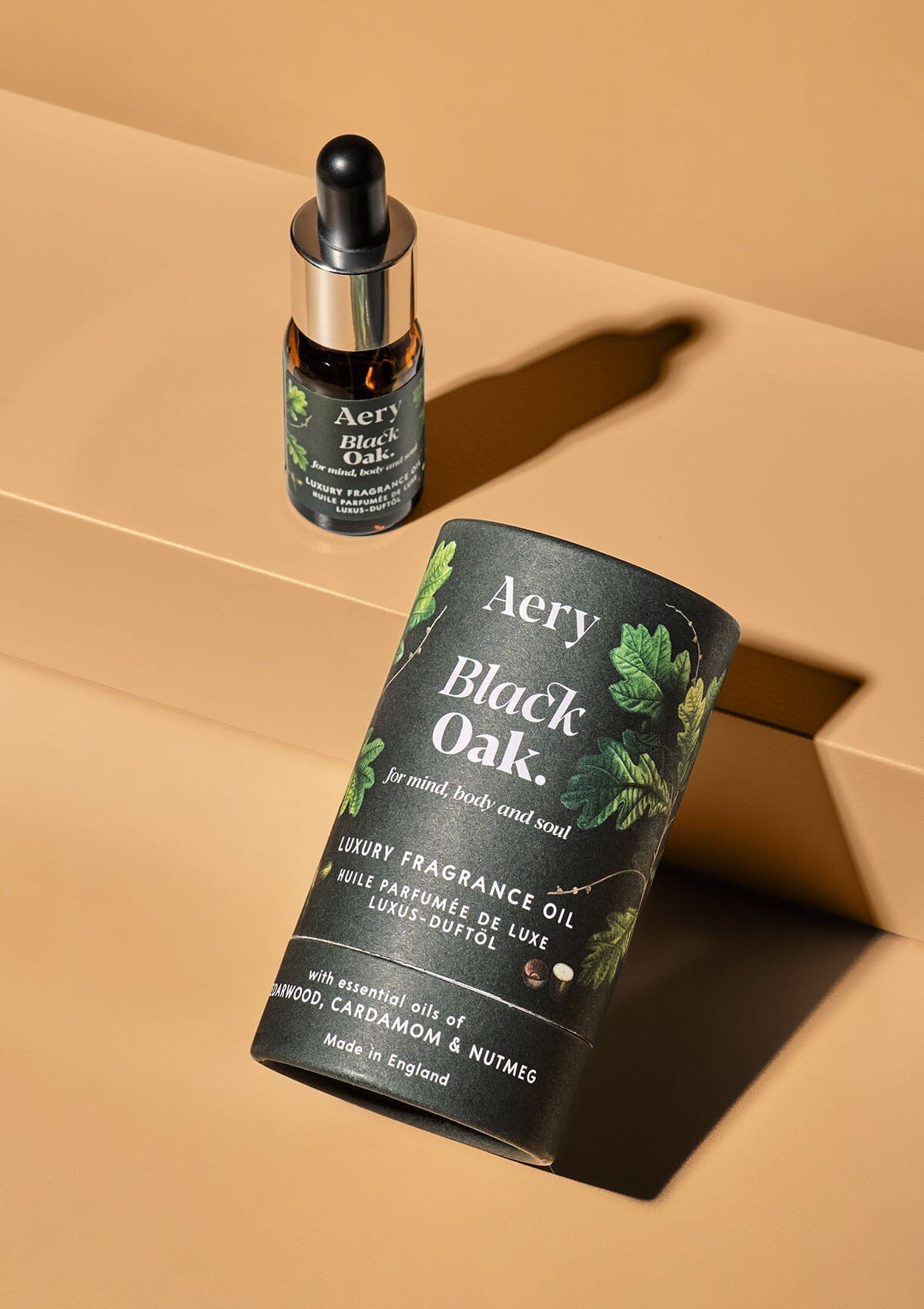 Black Oak Fragrance Oil - Cedarwood Cardamom and Nutmeg